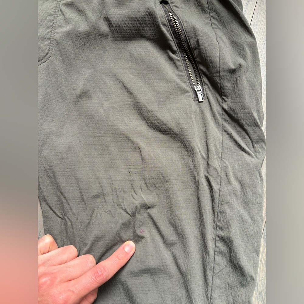 Athleta Joggers Olive Green Size 12 - Picture 6 of 8